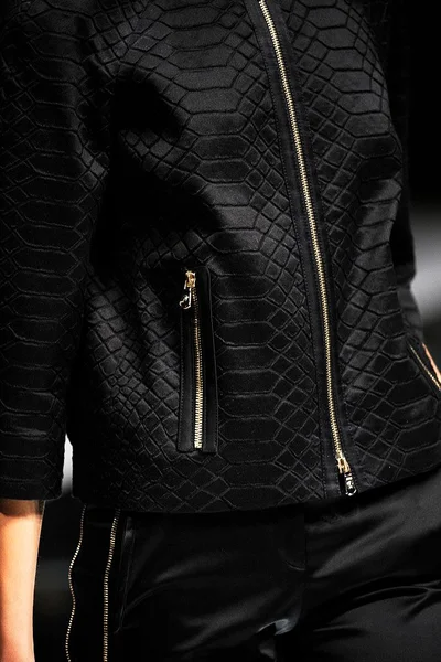 Look 36